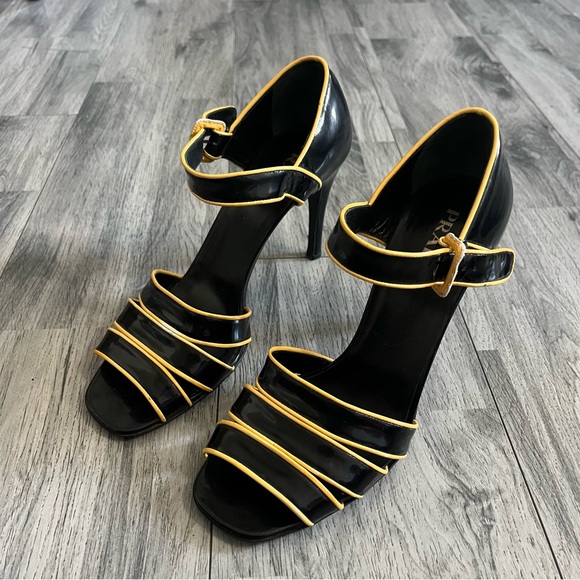 Prada Patent Leather Black Cream Heels  Sandals Size EU 38.5 - Picture 1 of 10